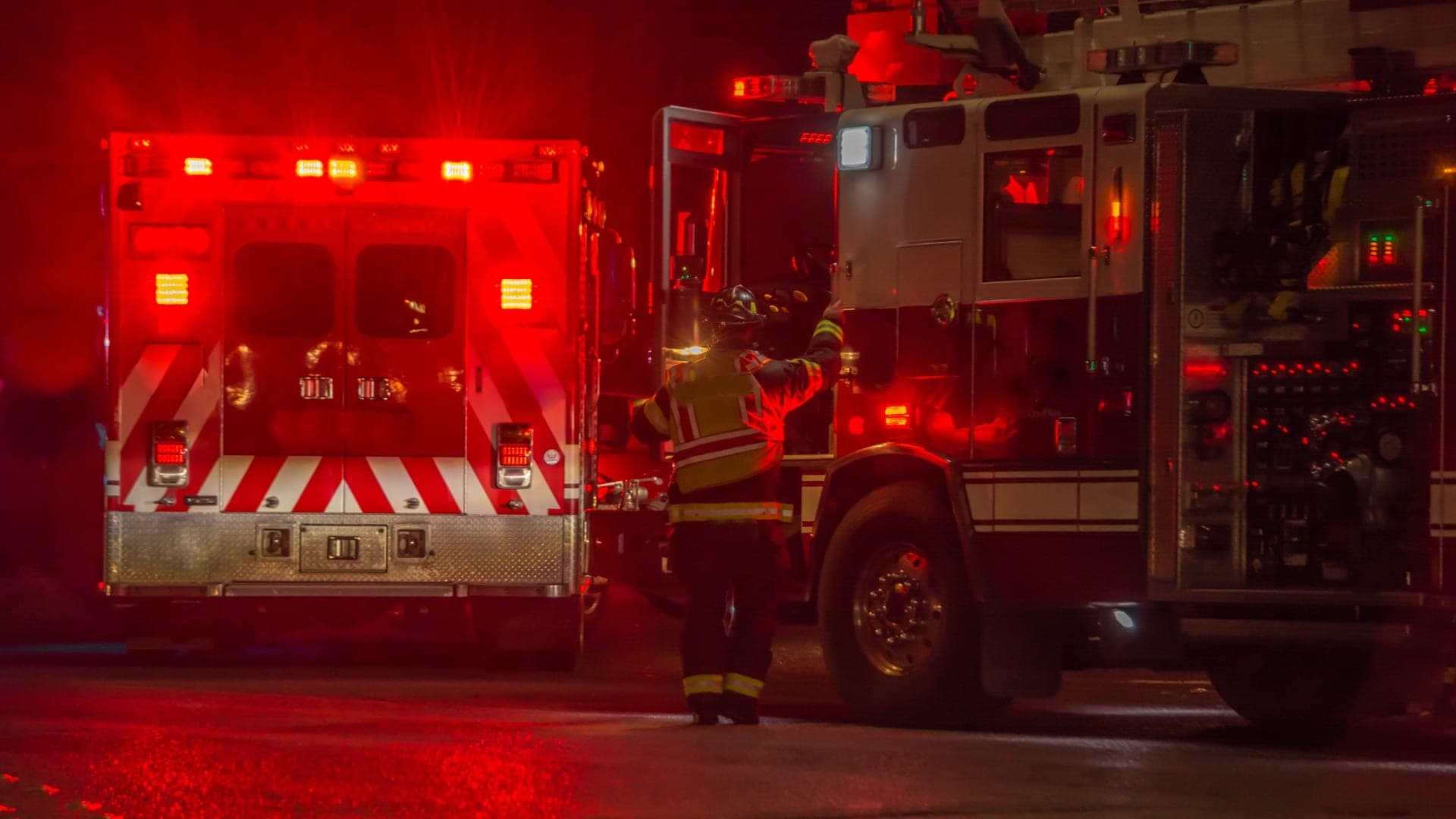 First responders coordinating in the field with resilient connectivity