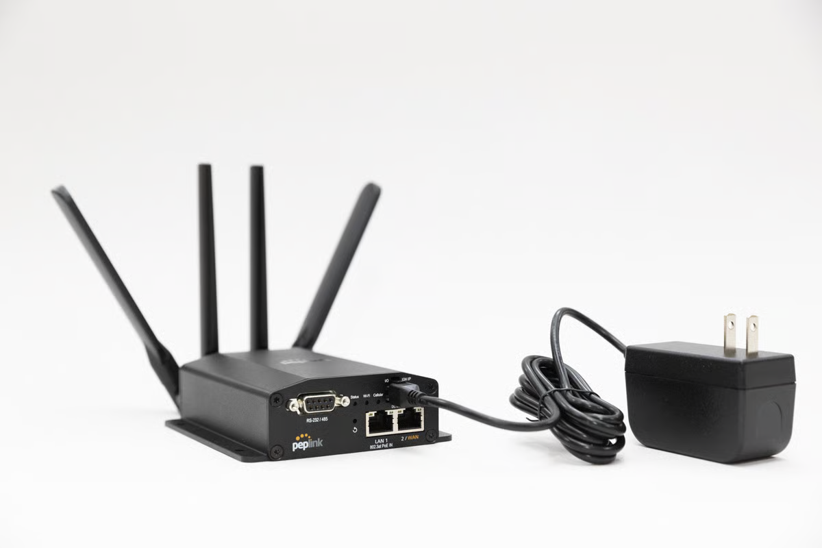 BR1 Mini M2M router in industrial deployment environment