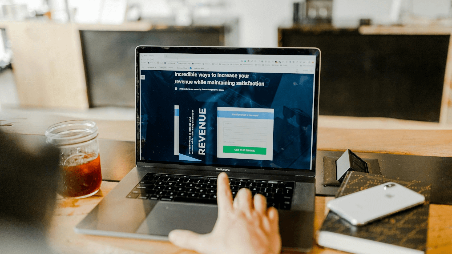 Revenue Sharing Model for SaaS Platforms