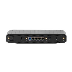 Ericsson Cradlepoint E400 (8/8)